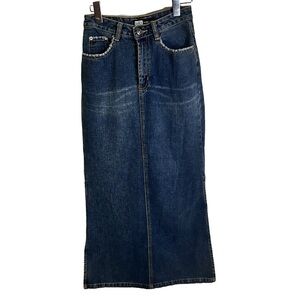 Karen Denim | 5 pocket Maxi Skirt w/ side slits| Medium wash Denim | Size Small